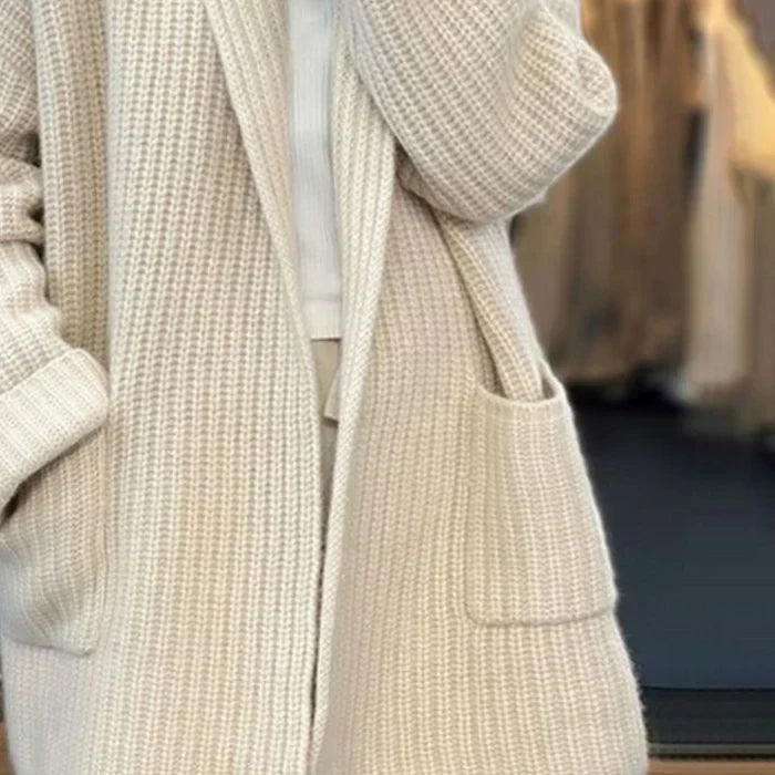 Yenna – Knitted Cardigan with Pockets
