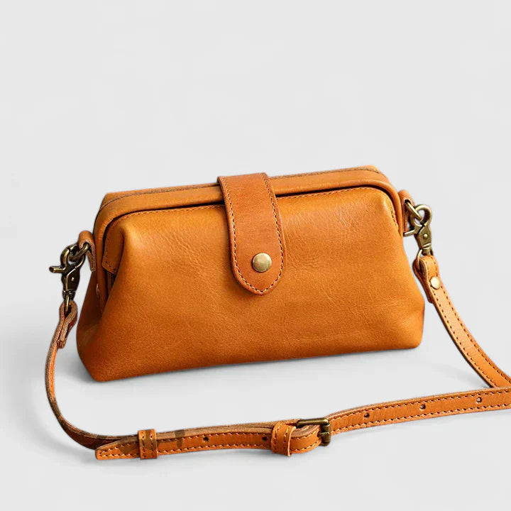 Jyn | Chic Handbag for Any Occasion