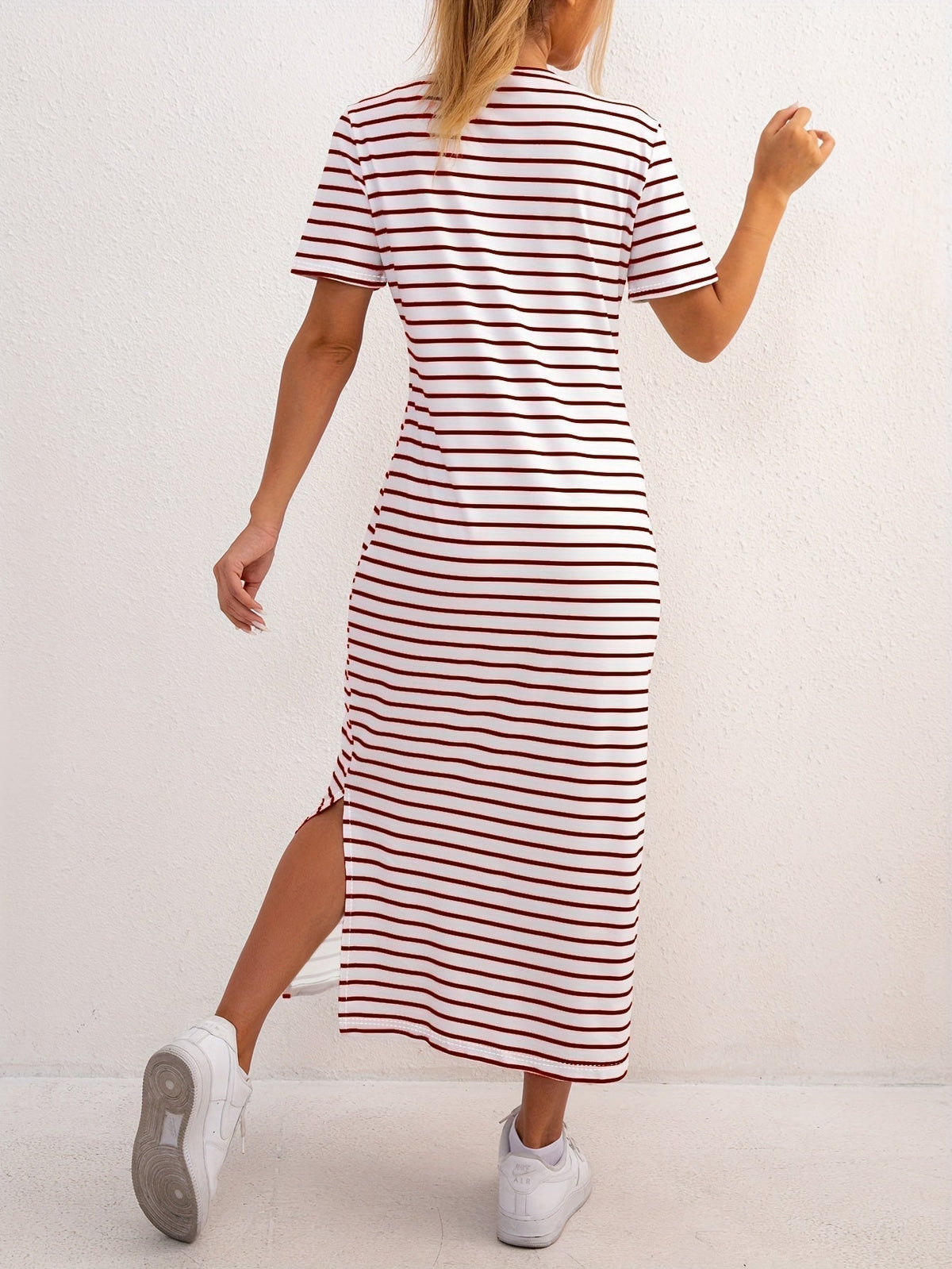 Women's Striped Midi Dress Short Sleeve Crew Neck Side Split Casual Everyday