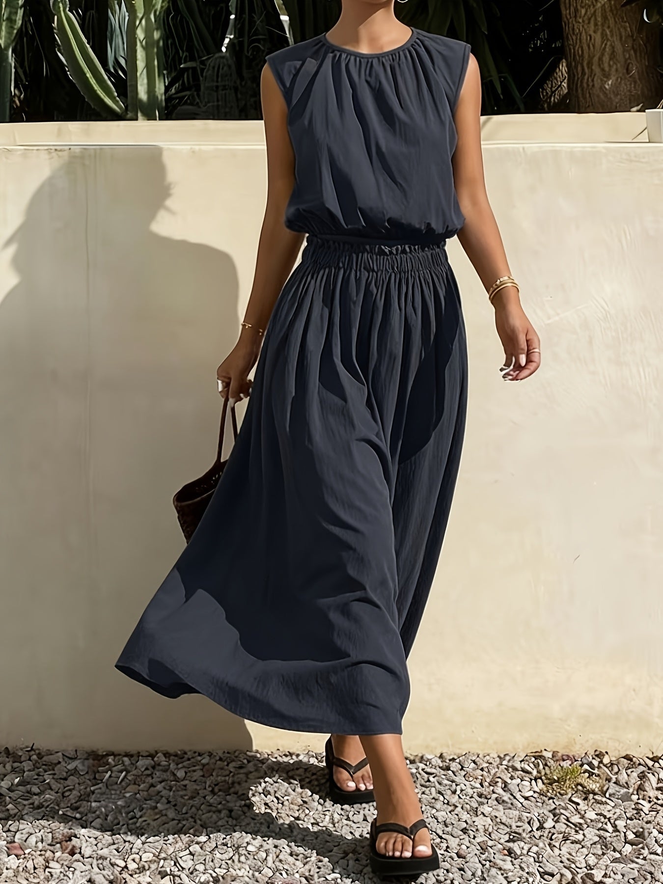 Women's Sleeveless Top and High-Waist Maxi Skirt 2pcs Set Round Neck Casual Outfit