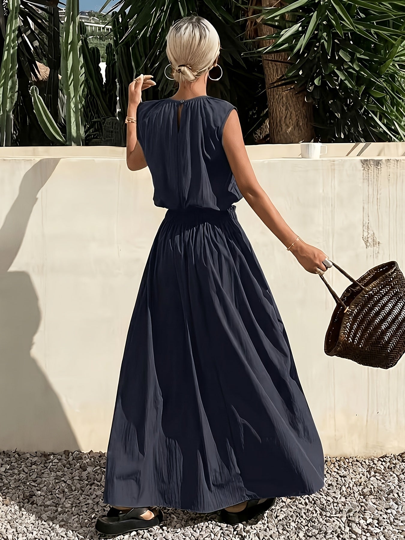 Women's Sleeveless Top and High-Waist Maxi Skirt 2pcs Set Round Neck Casual Outfit
