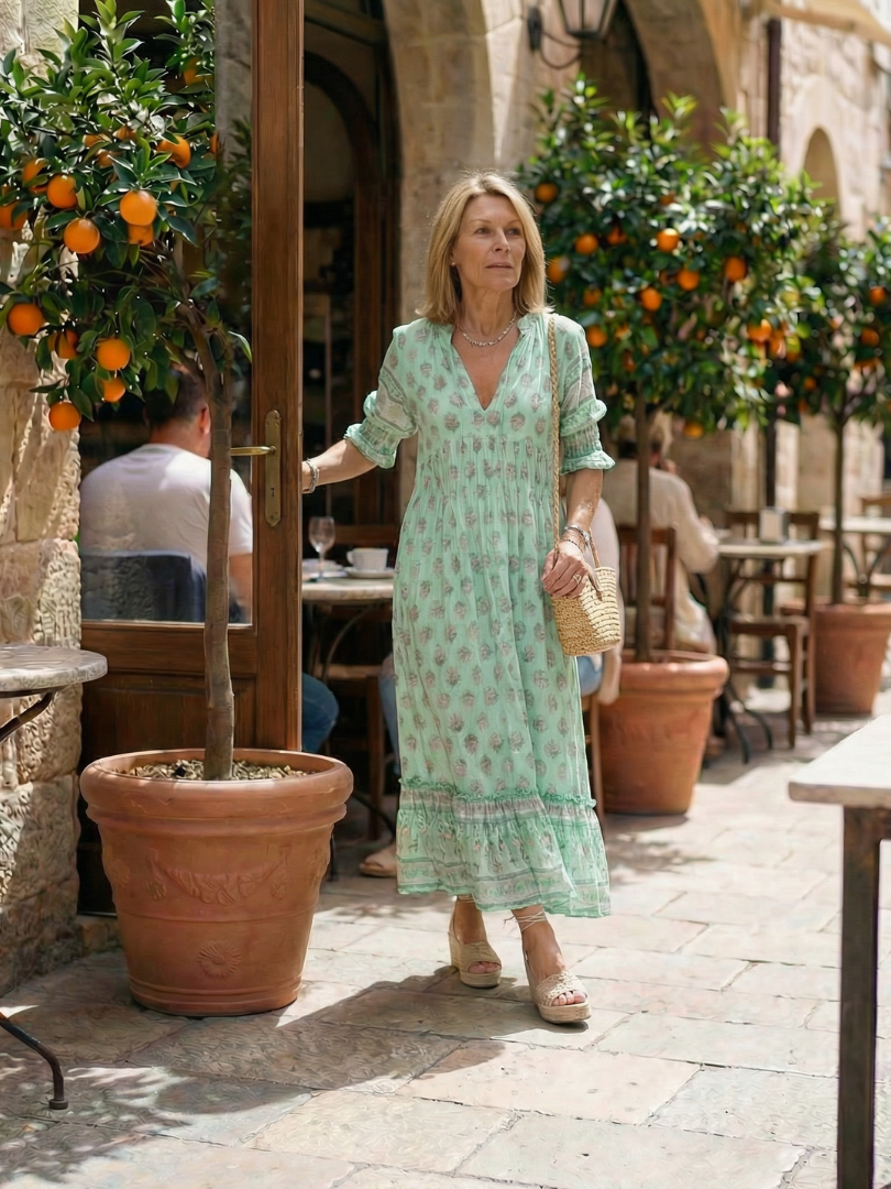 Women's Floral Maxi Dress V-Neck Short Sleeve Tiered Ruffle Hem Boho Beach