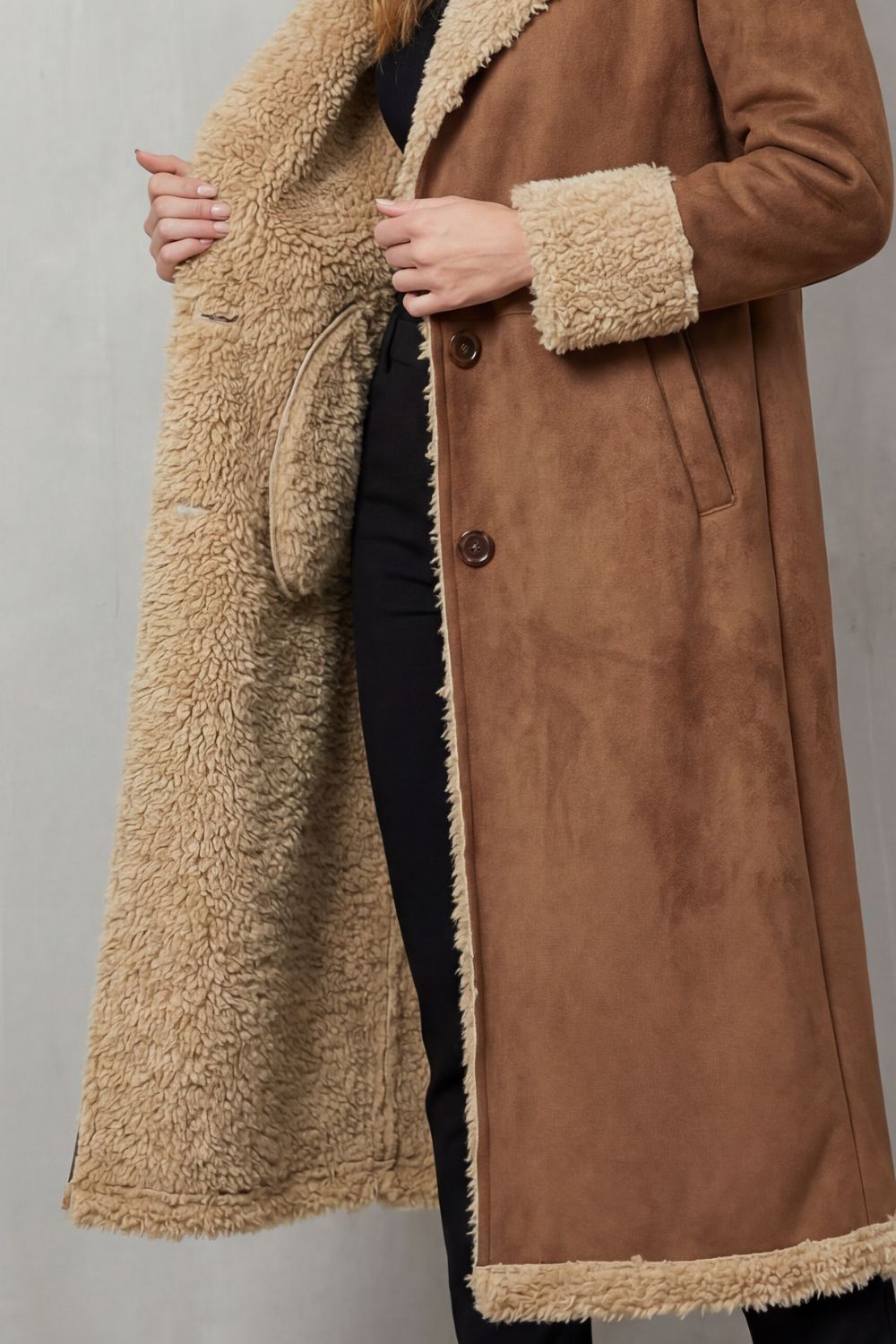 Women's Shearling-Lined Long Winter Coat Notch Lapel Button-Front