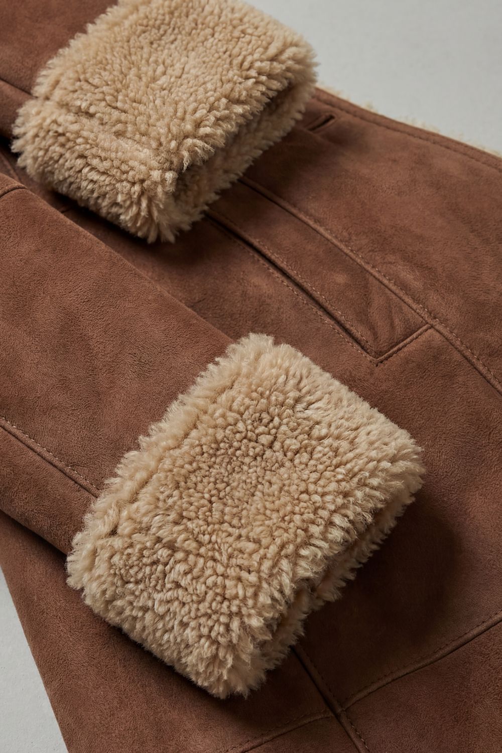 Women's Shearling-Lined Long Winter Coat Notch Lapel Button-Front