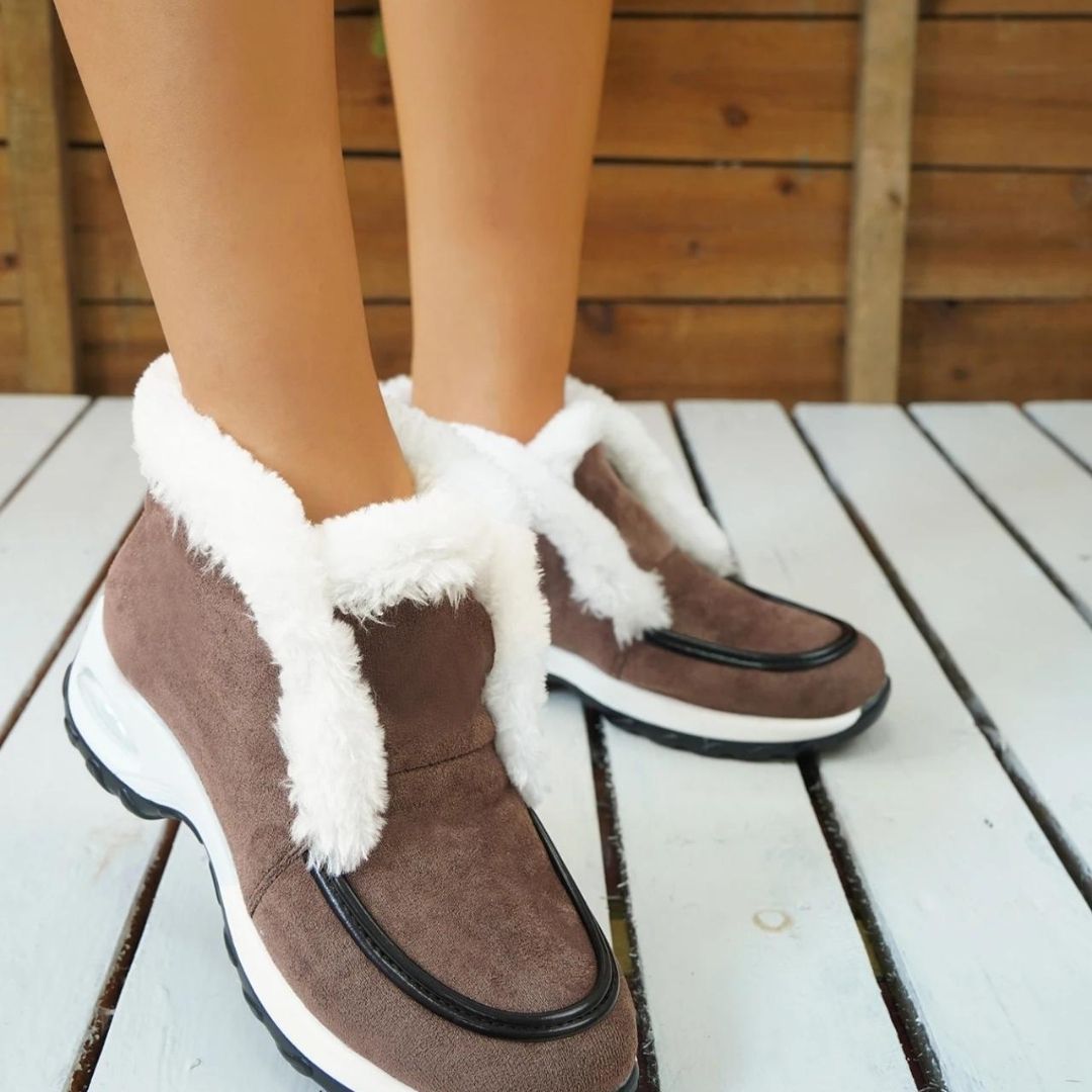 Vegan | Women's Faux Fur Trim Winter Boot