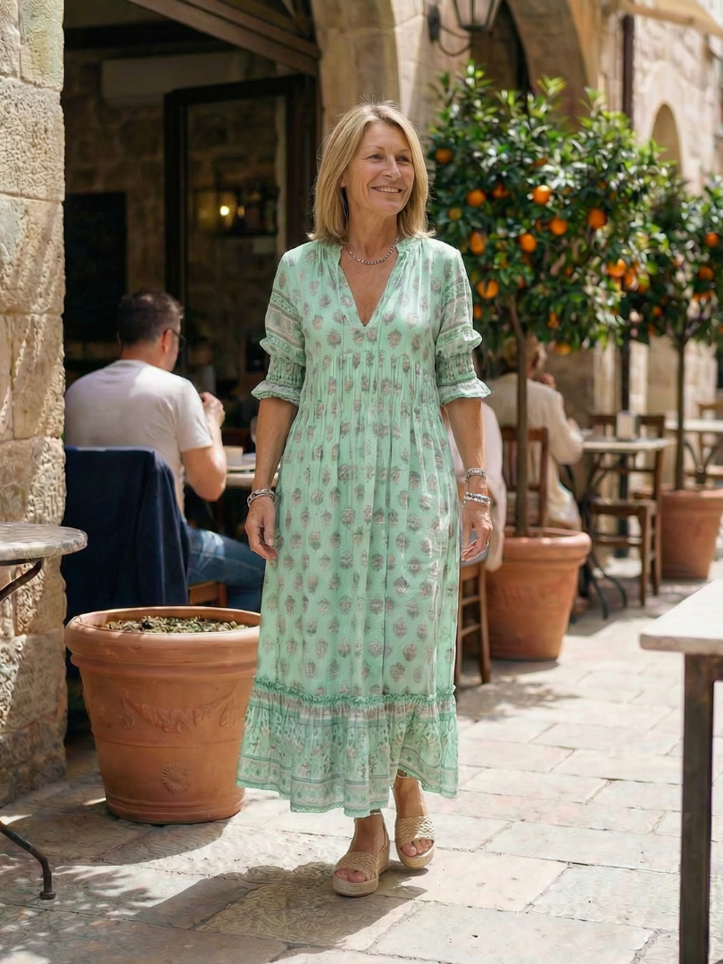 Women's Floral Maxi Dress V-Neck Short Sleeve Tiered Ruffle Hem Boho Beach