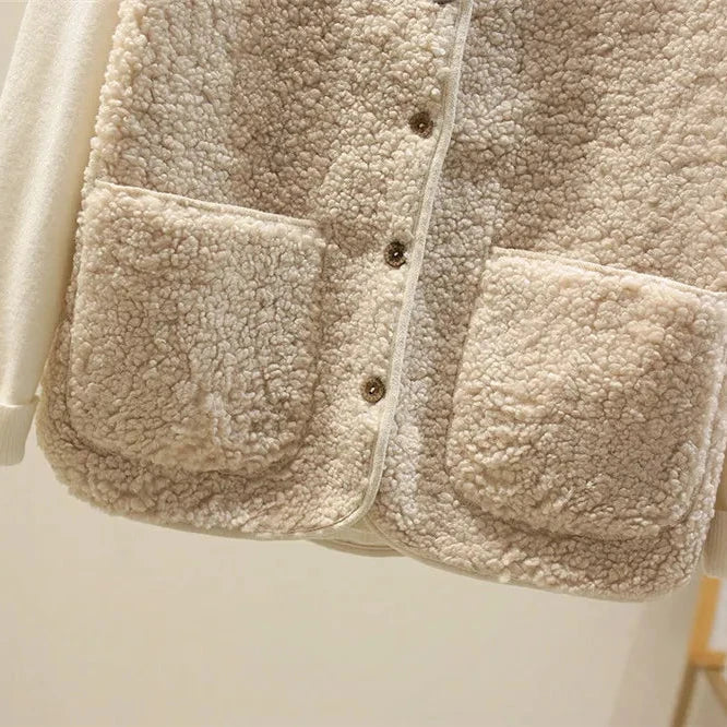 Women's Faux Shearling Vest V-Neck Button-Front Sleeveless Cardigan with Pockets