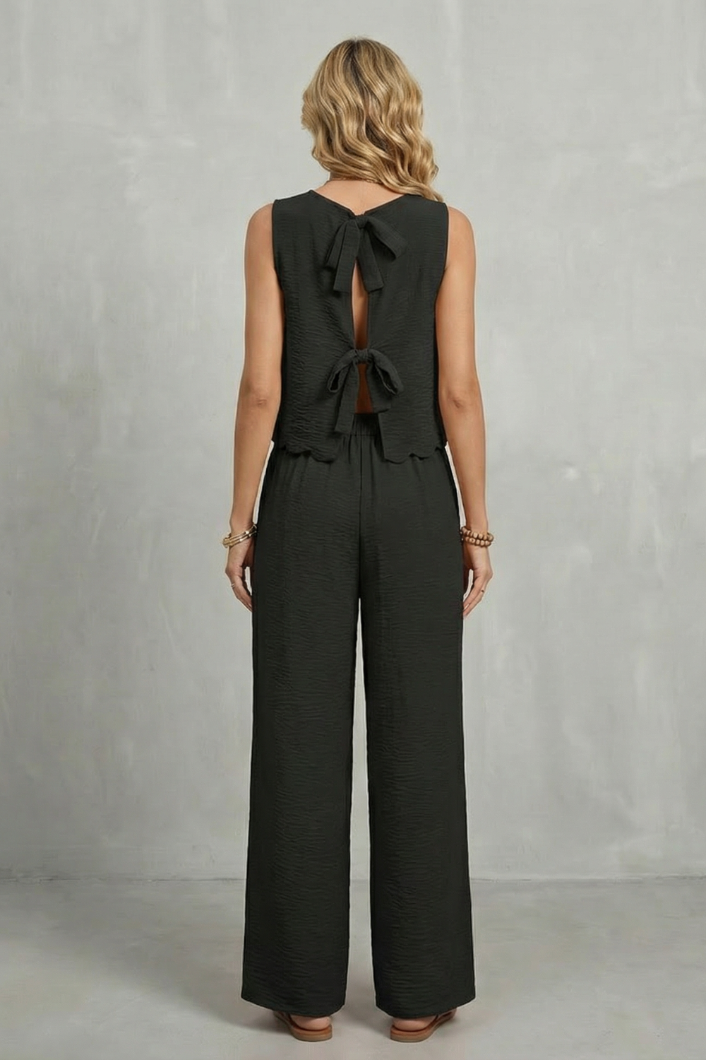 Women's Sleeveless Two Piece Set Scalloped Top Wide Leg Pants Open Back Bow