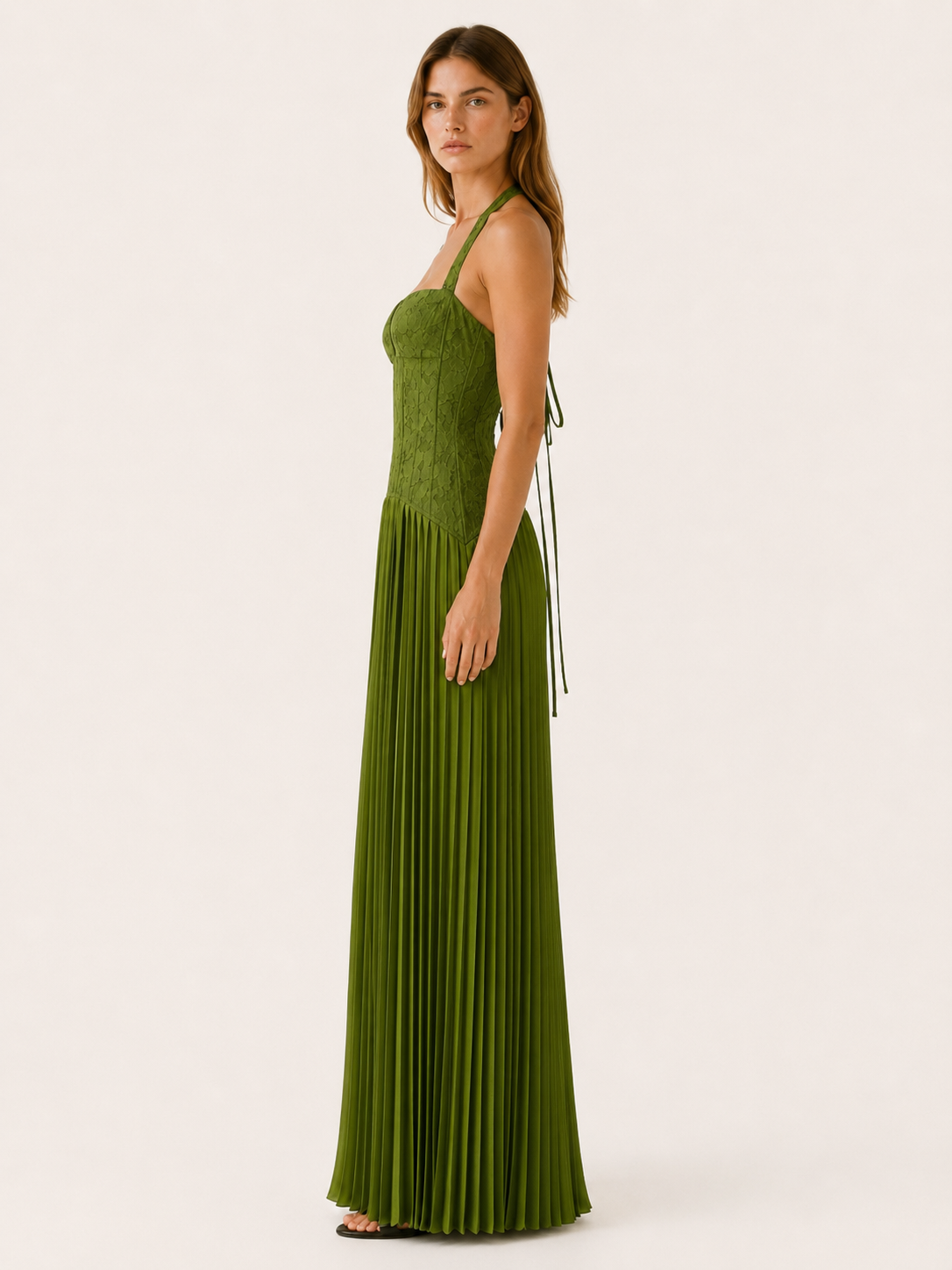 Women's Lace Bodice Maxi Dress Halter Neck Pleated Skirt Sweetheart Neckline