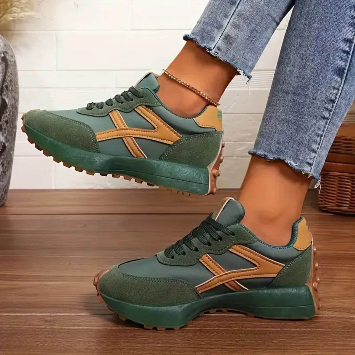 Women's Orthopedic Sneakers Lace-Up Color Block Non-Slip Platform Casual Trainers