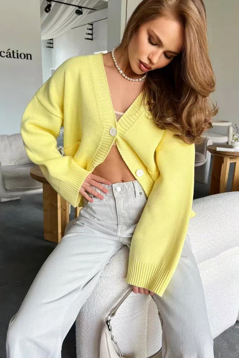 Women's Oversized Knit Cardigan V-Neck Button Front Patch Pockets Casual