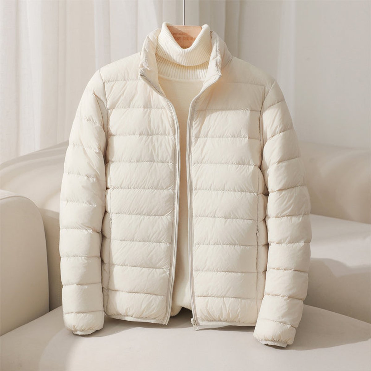 Women's Lightweight Quilted Puffer Jacket Stand Collar Zip Up Winter Coat